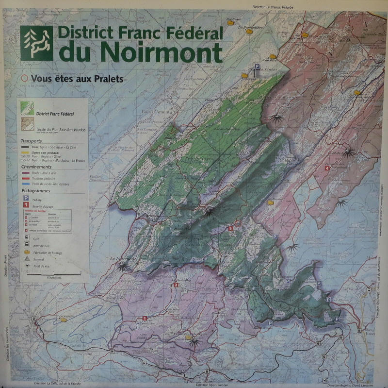 Mont Sâla, randonnée d'été dans le Jura en dessus de Bassins dans le